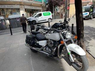 Honda Shadow Cruiser Moto Manual Blanca 750 vt