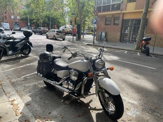 Honda Shadow Cruiser Moto Manual Blanca 750 vt