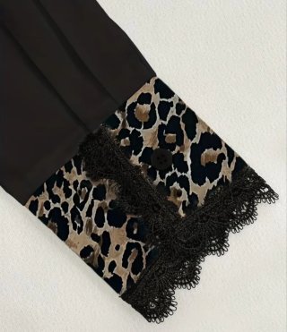 Camisa negra con estampado de leopardo
