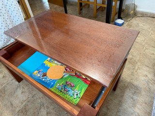 Mesa de madera extensible de muy buena calidad