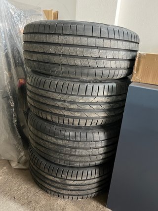 Ruedas 225/40/18