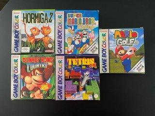 Nintendo Game Boy Color con 5 juegos