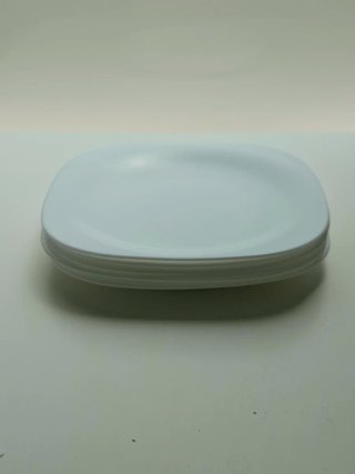 Set 5 piatti quadrati bianchi