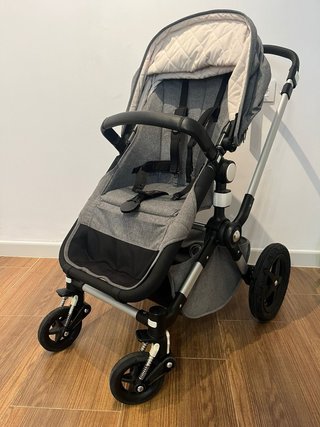 Carrito de bebé gris Bugaboo Cameleon