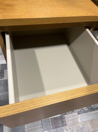 Comodino MALM Ikea con 2 cassetti