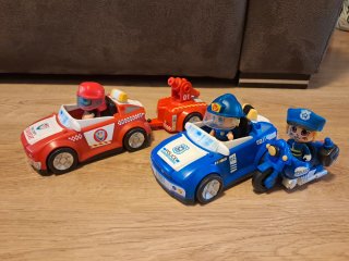 Pinipon policia y bombero
