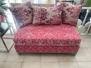 Sofa o Otomana Grande