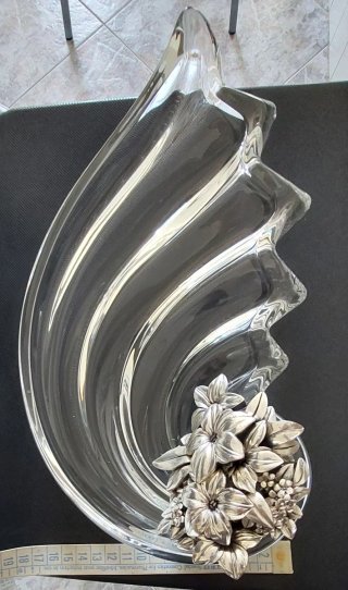 Centrotavola in cristallo con fiori