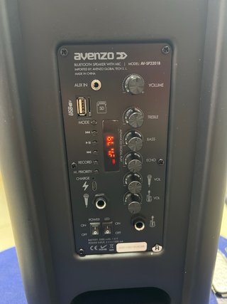 Altavoz Bluetooth Avenzo AV-SP3201B LED