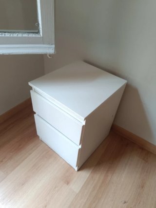 Cajonera blanca