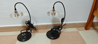 Lámpara araña cristal y lámpara mesita noche