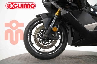 HONDA FORZA 750