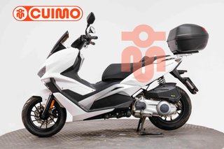 KEEWAY VIESTE 300