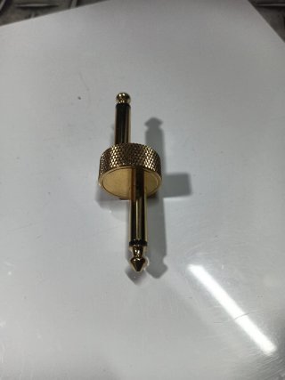 Conector Pedal Guitarra Dorado