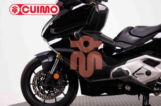 HONDA FORZA 750