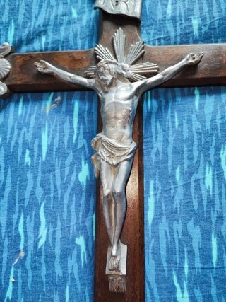Crucifijo Vintage Madera y Metal
