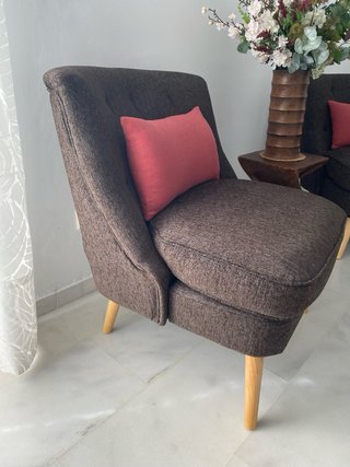 Par de sillones de diseño marrón