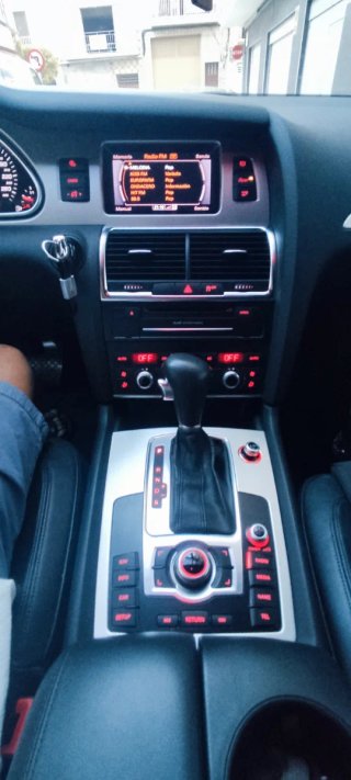 Audi Q7 2011