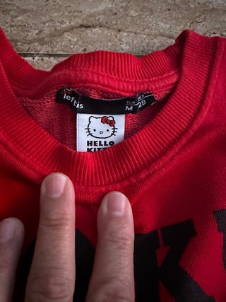 Jersey Hello Kitty Rojo Talla M