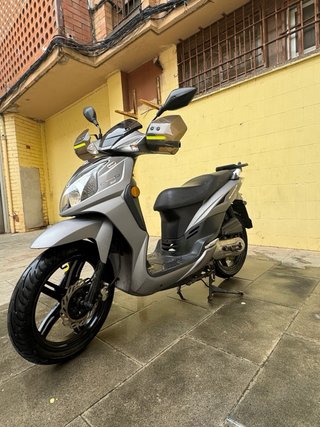 SYM Symphony SR 50cc Gris