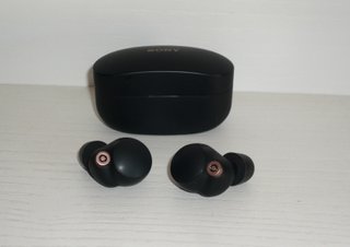 Auriculares Sony WF-1000XM4 Negros