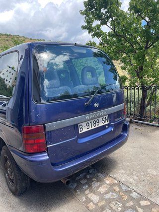 Nissan Serena 1996