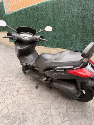 Yamaha Xmax 125i Scooter Negra