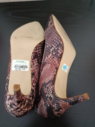 Zapatos de tacón piel serpiente talla 41