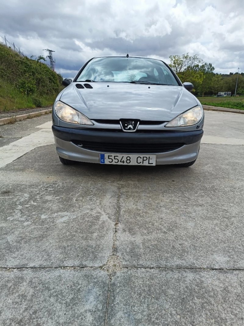 Peugeot 206 2003 - foto 1