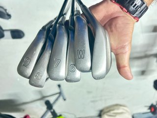 Set di mazze da golf Ping ProdiG Junior per 11-15 anni