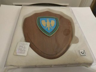 Metopa Escudo Águila Madera