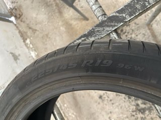 2x 225/45 R19 96W Pirelli Pzero PZ4