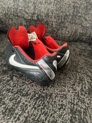 Botas de fútbol Nike Tiempo Originales