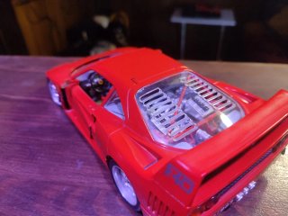 Ferrari F40 1/18