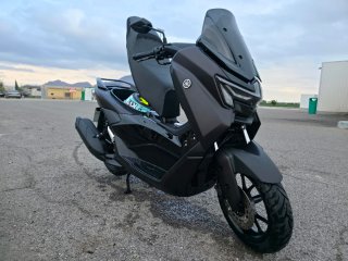 Yamaha Nmax125 TechMax Dark Magma