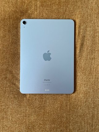 Apple Pencil Pro + iPad Air 11 M2 128GB + Case de Segunda mano por