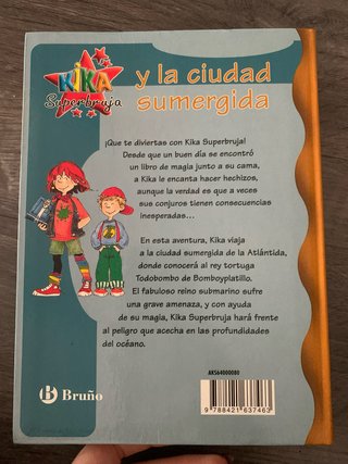 Kika Superbruja y la ciudad sumergida