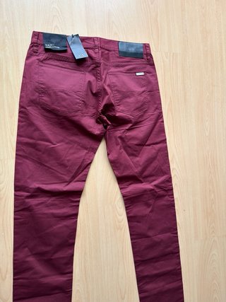 Pantalón Armani Rojo