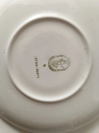 Servizio da tè in porcellana