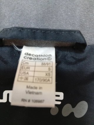 Parka negra Quechua señora