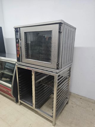 Forno convettore professionale per panetteria
