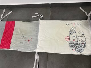 Chichonera y colcha cuna unisex