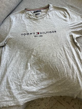 Camiseta Tommy Hilfiger Gris Talla XL