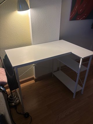 Escritorio de esquina blanco