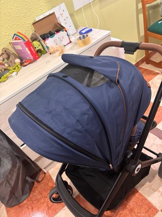 Carrito bebé y silla coche azul