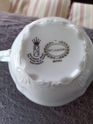 Vajilla de porcelana blanca