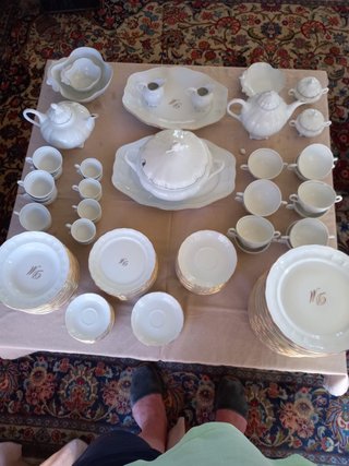 Vajilla de porcelana blanca