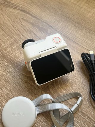 Insta360 GO Ultra Cámara 4K