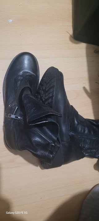Botines de moto negros