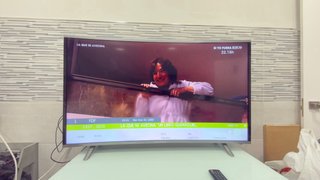 Televisor Blue sen 50 Pulgadas curva.